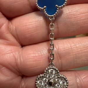18K WG plated over silver 925 clover bracelet with blue stone and cubic zircon